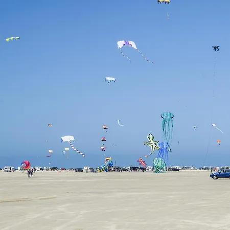 בית נופש Amazing In With Wifi Romo