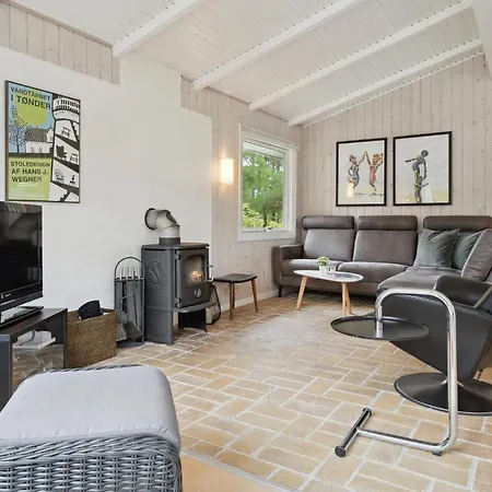 3 Bedroom Lovely In Romo * Bolilmark